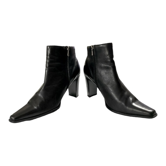 WHITE MOUNTAIN BLACK LEATHER ANKLE BOOTS size 9.5 - Picture 1 of 10